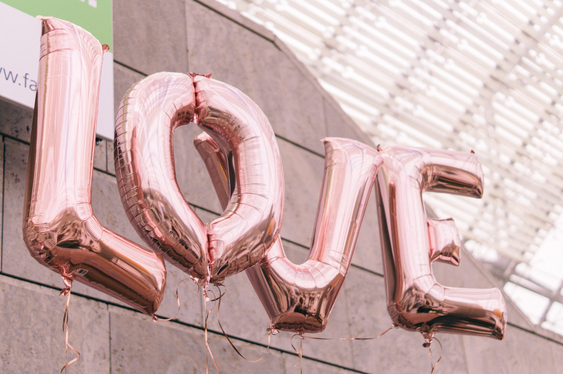 'Love' Letters von Balloon Fantasy beim Wedding Market Leipzig
